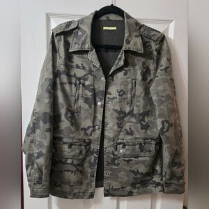 Gianni Bini Camouflage Jacket, Size M